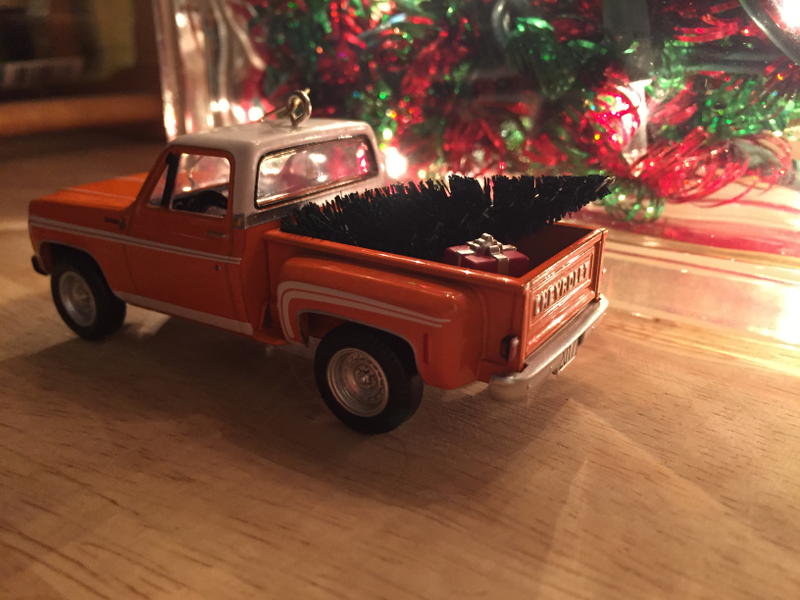 This is a very realistically detailed 1976 Chevrolet C10 Scottsdale stepside.